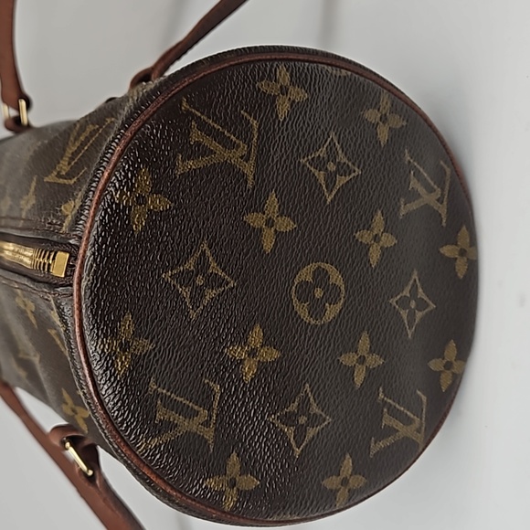 Authentic Louis Vuitton LV Papillon 30 Monogram Barrel Bag w/Dust bag lock & Key - Picture 8 of 16